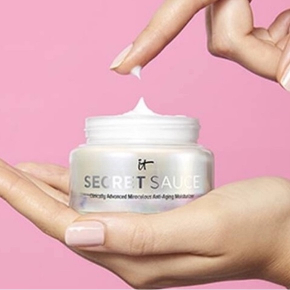 IT Cosmetics Secret Sauce Anti-Aging Moisturizer NIB - Picture 1 of 7